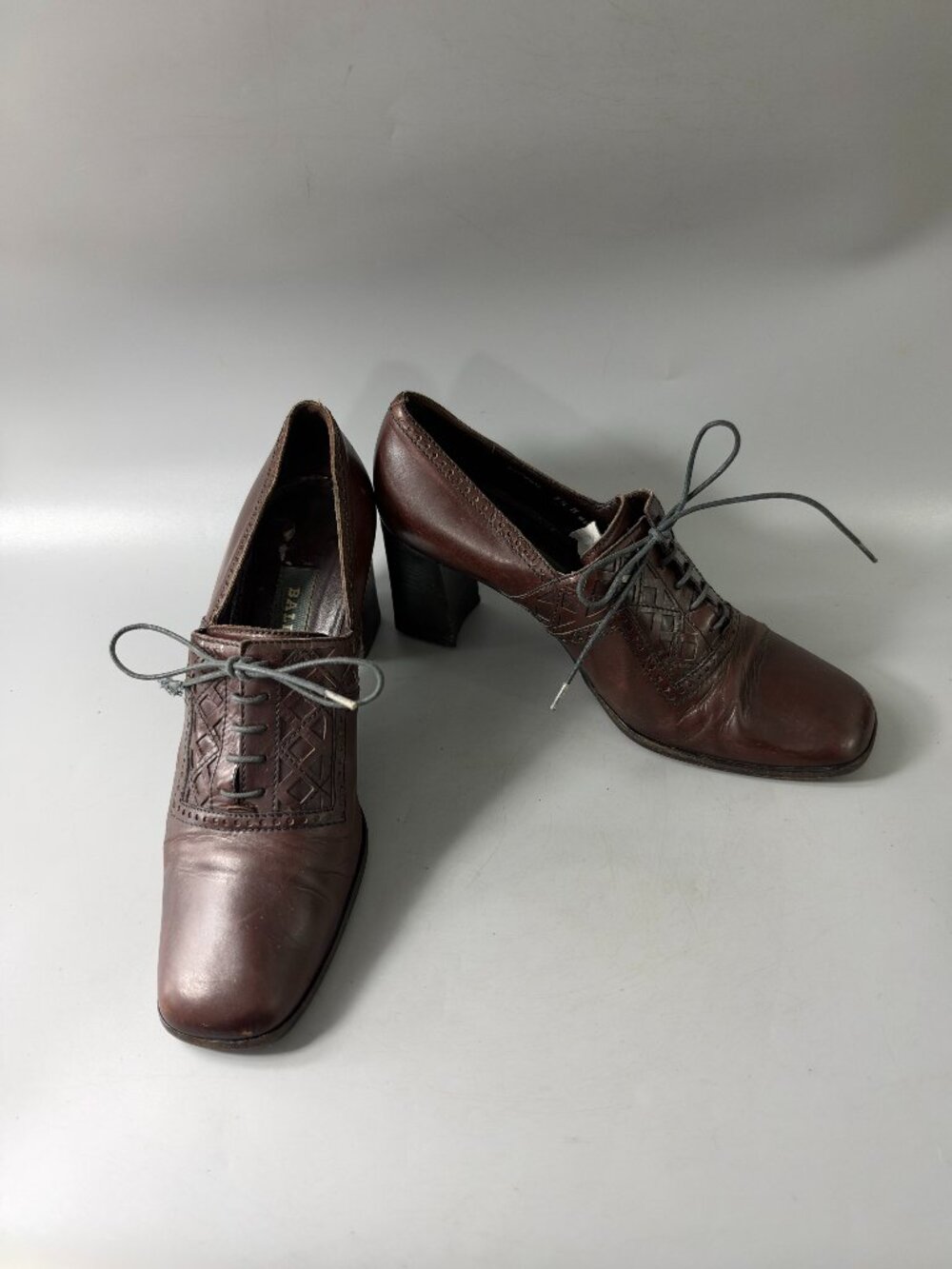 Authentic BALLY Moccasin Brown Leather Morínal Heels Size 7 1/2